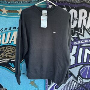 Size L - NWT 00s Y2K‎ Vintage Nike Essential Black Crewneck